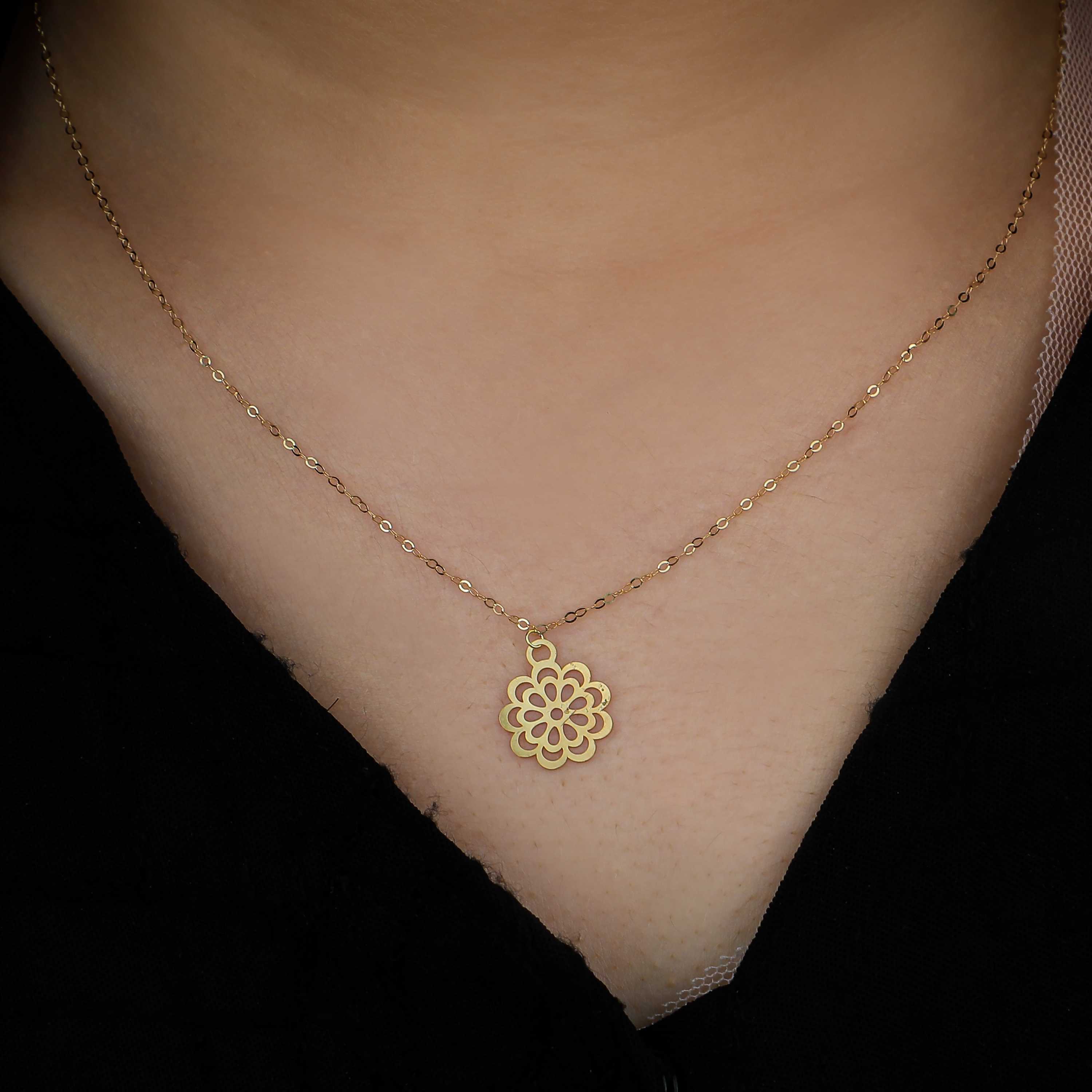 18 karat gold choker, made in Turkey - (H-0933)